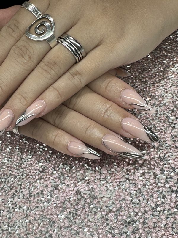 Perfeccionamiento uñas en Madrid